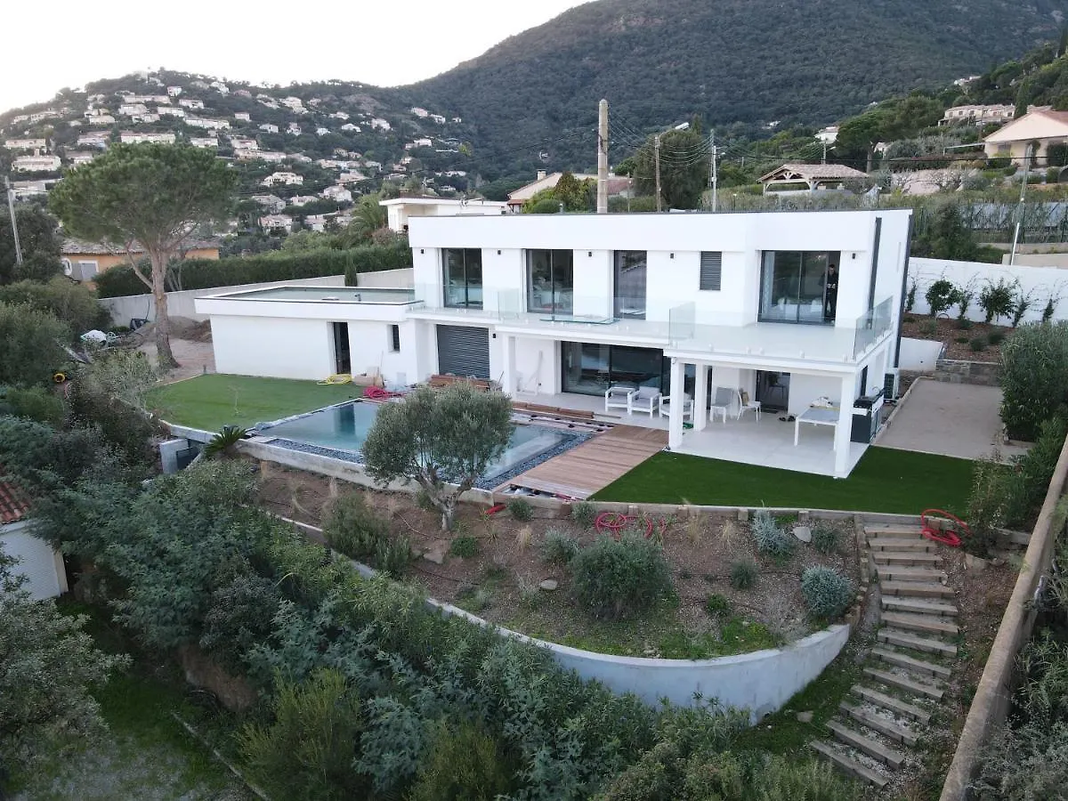 Villa Blanche Cavalaire-sur-Mer 0*,  Frankreich